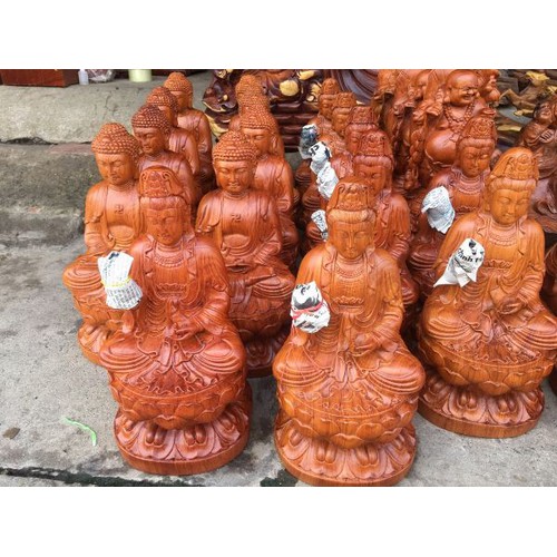 Tượng gỗ hương Quan Âm cao 40cm